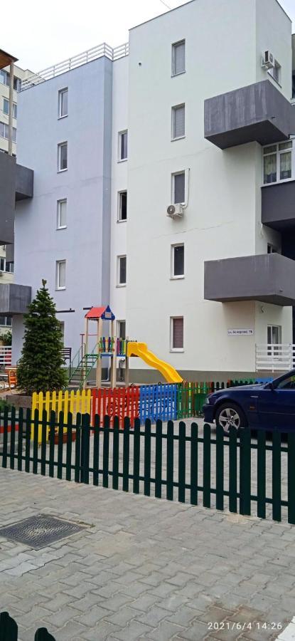 Небольшая Уютная Квартира Вблизи Лузановки В Одессе Korsuntsy Exterior foto